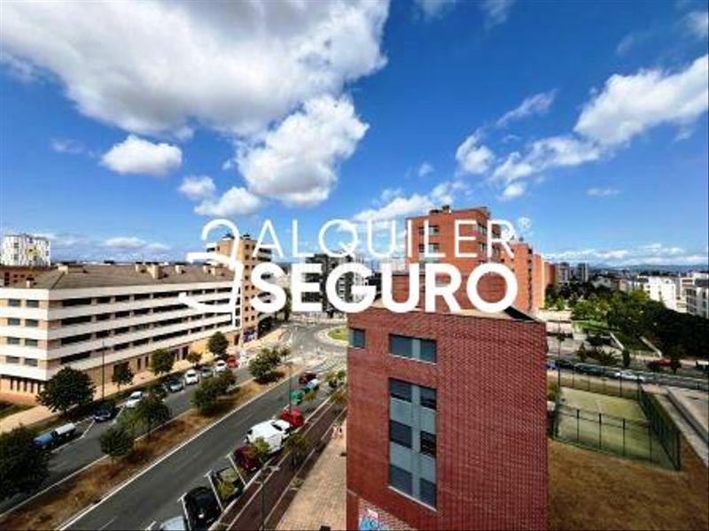 Foto 9369511a-81de-4c41-b56e-000174fbe7e6. Location appartement avec chauffage parking dans Ariznabarra Vitoria - Gasteiz