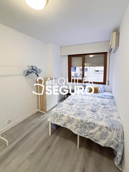Foto 4c00c540-cc6e-4e80-99aa-bf9a136464cd. Rent flat with heating in Trafalgar Madrid