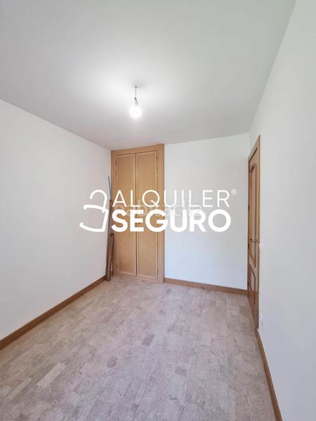 Foto b3b875b9-71c0-441a-88ae-2c34c8094371. Rent flat with heating pool in puerto Galapagar-las cuestas Galapagar