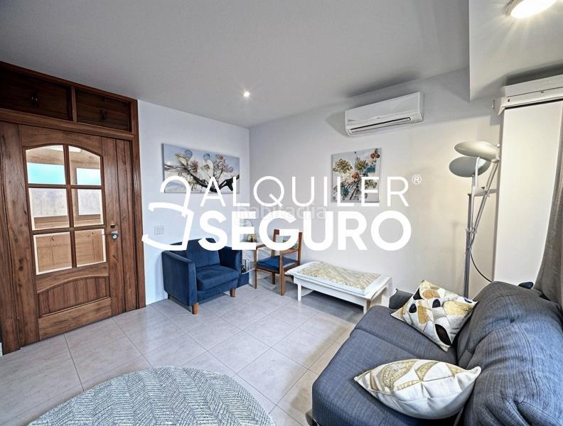 Foto 4b3aae44-138d-4ba7-a966-f6739d13958a. Alquiler estudio  c del conde de serrallo en Madrid