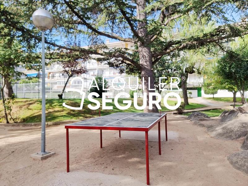 Foto 4589e3df-4cb8-482f-900b-01fc7906c57d. Affitto appartamento con riscaldamento parcheggio piscina in Collado Villalba