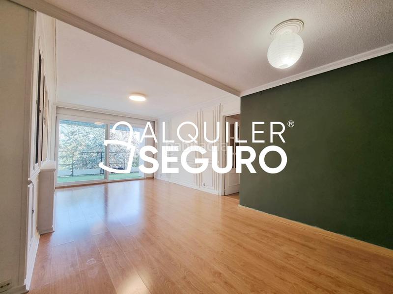 Foto c2cd5fa3-8393-4915-80ff-32c4eeab8293. Affitto appartamento con riscaldamento parcheggio piscina in Collado Villalba