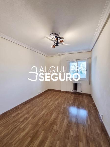 Foto a0cc298c-6e74-4551-a4ab-1295d8561735. Location appartement avec chauffage parking piscine dans Collado Villalba