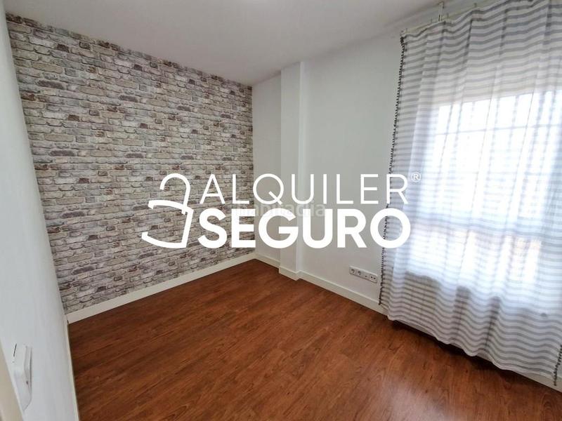 Foto 1385cc3b-c3a4-4f8c-8d8b-f14653c1f732. Rent flat with heating parking in Centro Móstoles