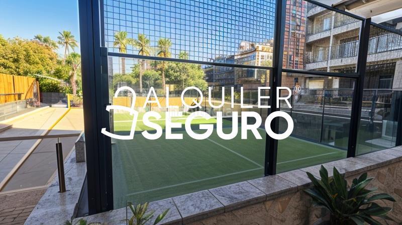 Foto 77db4690-0f5d-4ea5-a06b-160c38339670. Rent flat with parking pool in Bellavista Sevilla