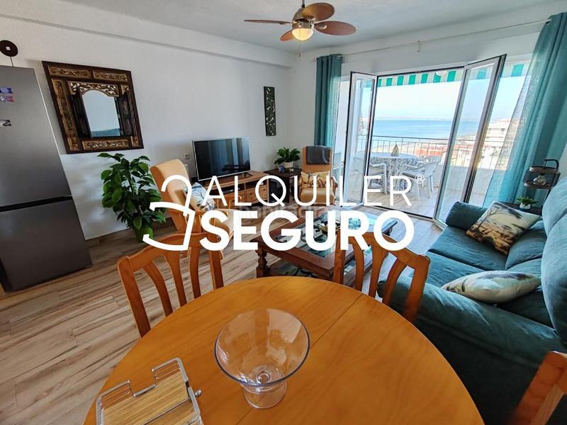 Foto 521bb424-9cf2-41ca-81db-79b3b9f8c3ed. Location appartement dans Centro Santa Pola