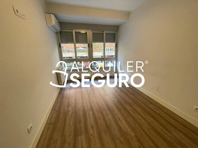 Foto dbe79b5d-f574-42f1-900a-0b5179599cde. Rent flat with heating in Prosperidad Madrid