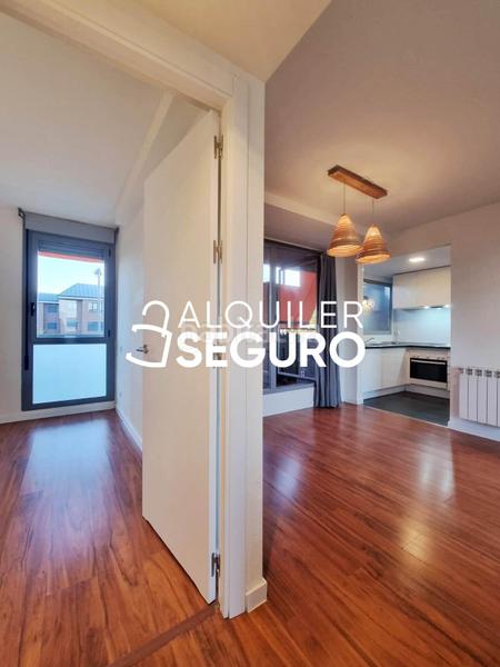 Foto 13a46da0-85b1-4070-9beb-b4e6f41f2933. Location appartement avec chauffage parking dans Golf-El Carralero Majadahonda