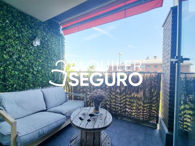 Foto acff7bce-b5d1-477b-859e-2fca2834e3fd. Location appartement avec chauffage parking dans Golf-El Carralero Majadahonda