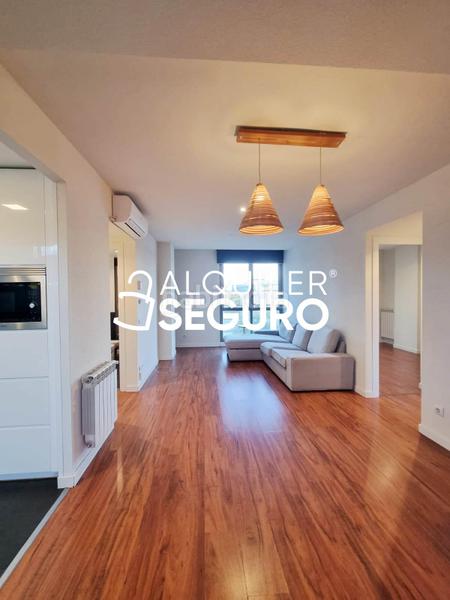 Foto 16ec3c14-93a2-4fe8-b2f8-982af1d5937b. Rent flat with heating parking in Golf-El Carralero Majadahonda