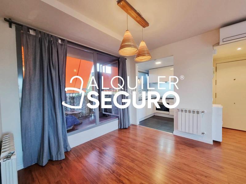 Foto 27db4df6-6f7a-4acc-a6f4-e3e6582461a0. Rent flat with heating parking in Golf-El Carralero Majadahonda