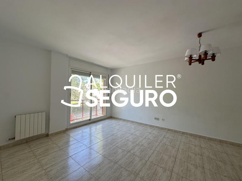 Foto 3e08971d-65ef-4072-98a9-2aec9b649bad. Lloguer pis amb calefacció aparcament a Villanueva de la Cañada Villanueva de la Cañada