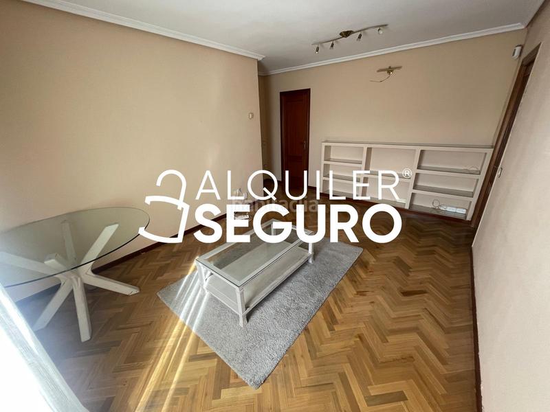 Foto 7c16fd23-1b31-42ab-8cff-c5bfaa2bcf18. Rent penthouse with heating parking in primera fase-nuevo Tres Cantos Tres Cantos