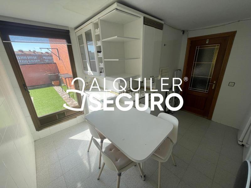 Foto a6ea3536-fef4-47fb-8418-0f266fc09119. Rent penthouse with heating parking in primera fase-nuevo Tres Cantos Tres Cantos