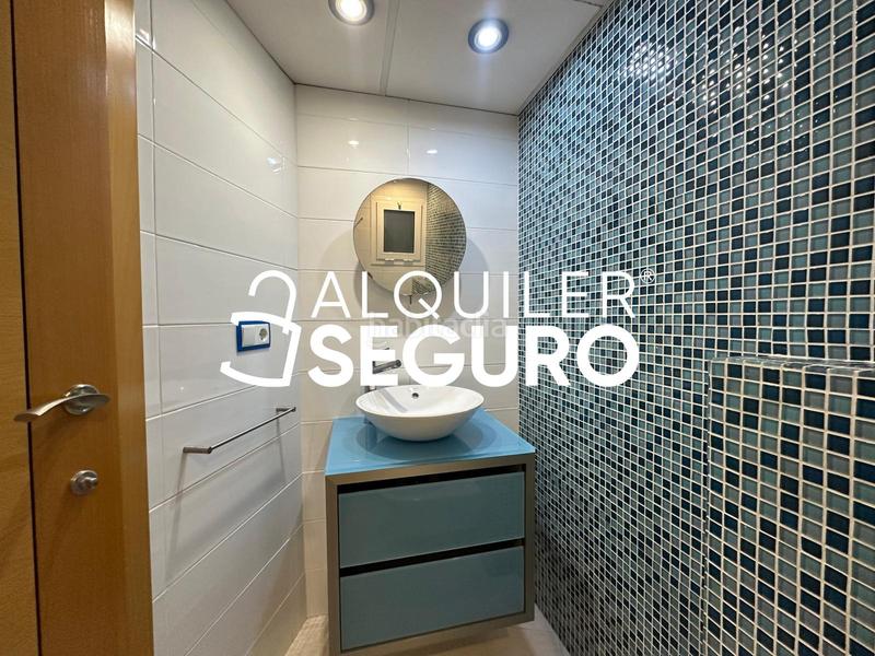 Foto 5f3782a4-319c-43c6-bc38-4393ef242b4c. Miete etagenwohnung mit heizung in Mestalla Valencia