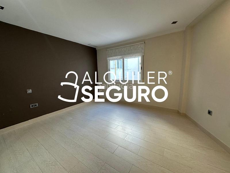 Foto 6702ab73-e6ad-421f-86fb-b86d7a5ed351. Miete etagenwohnung mit heizung in Mestalla Valencia