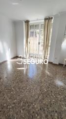 Rent Flat  San sebastian. Piso c san sebastian alfafar