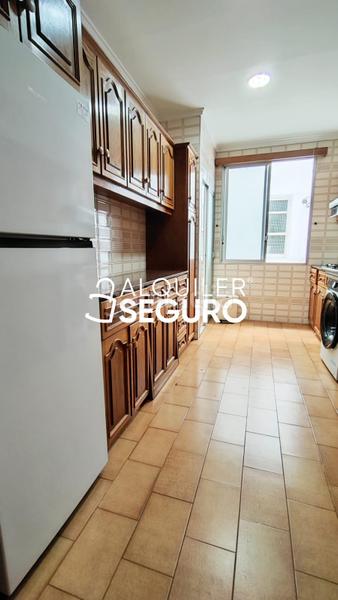 Foto 1798258f-3d1b-4f44-a5cd-4eb9e686d819. Rent flat in El Pilar Valencia