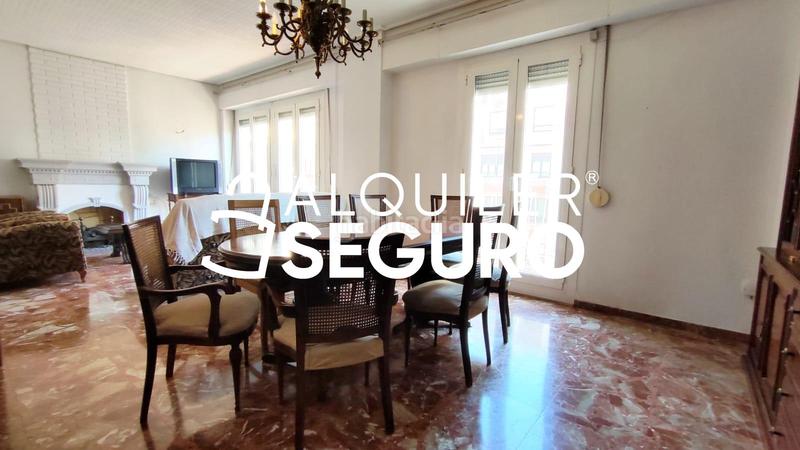 Foto 529eab9f-6437-452f-a315-d8044a9026ac. Rent flat in El Pilar Valencia