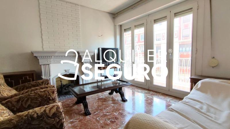 Foto 738e9a9f-60ab-40ac-8b7b-ea20abef633a. Rent flat in El Pilar Valencia