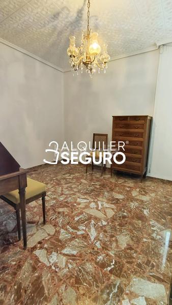 Foto 7bc38e57-517c-48eb-94af-31f965b1aa4e. Rent flat in El Pilar Valencia