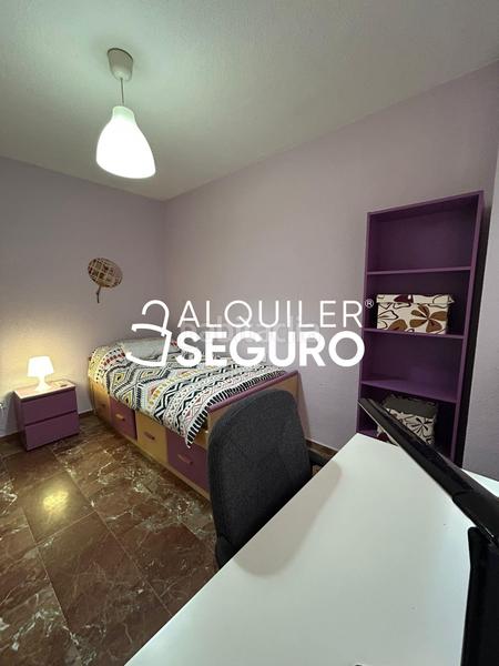 Foto 1ff9d160-2449-4a53-9747-2102722571ae. Alquiler piso  c arzobispo pedro de castro en Granada