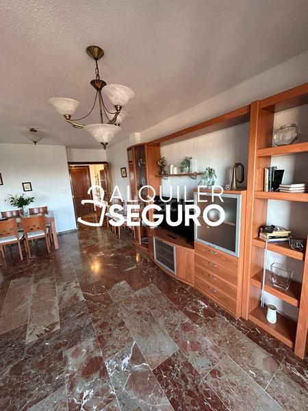 Foto 156b403f-8c20-4b06-a2e1-e2f0130272c1. Location appartement avec parking dans Joaquina Eguaras Granada