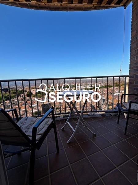 Foto 6dc671c8-9c58-44ce-bdc2-b2c2e9927f0e. Rent flat with parking in Joaquina Eguaras Granada