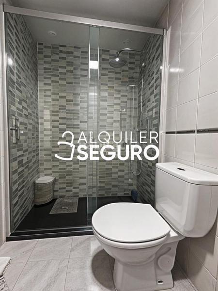 Foto 7ebefc16-5d2e-43f9-9e69-f6fa43abd4e4. Rent flat with parking in Joaquina Eguaras Granada