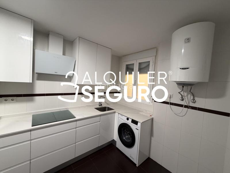 Foto cedd5707-a1dc-4548-b8ec-72baf8232539. Alquiler piso  c barrio de la estacion en Yeles