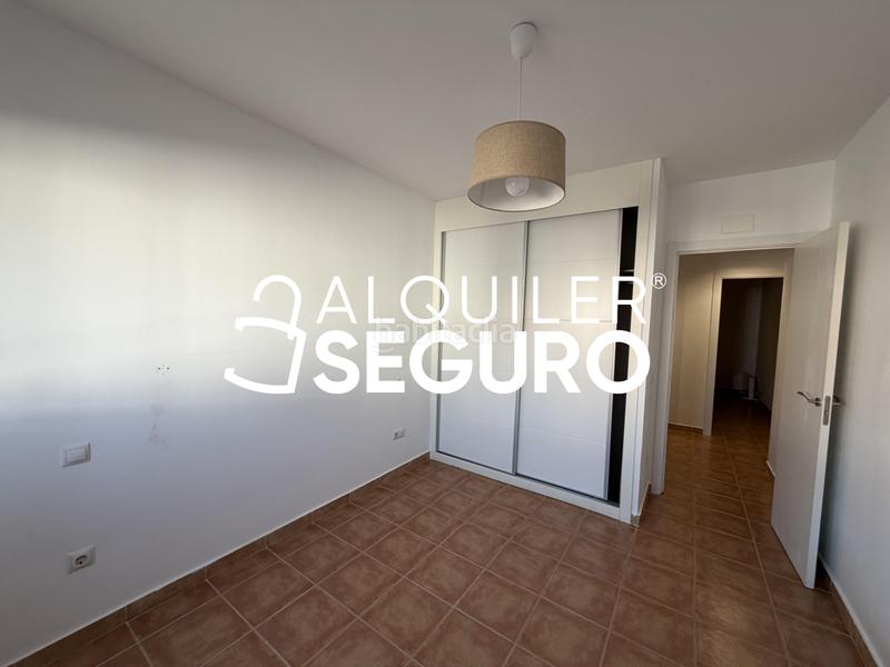 Foto 0c7883cd-ebb2-46bd-811b-8bbc6af97464. Lloguer pis amb aparcament a Yeles