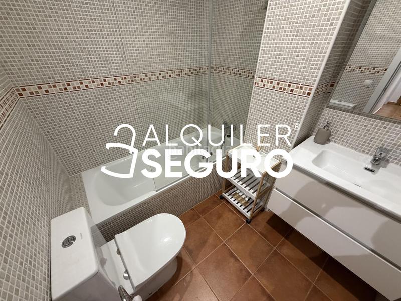 Foto fb2b6869-7422-4317-a842-15002b584618. Lloguer pis amb aparcament a Yeles