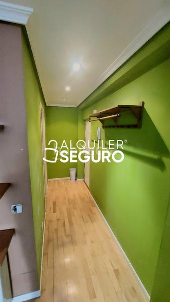 Foto b5e1e20b-3ee2-4ab0-9da5-5d1b696c4337. Alquiler piso  av. del doctor federico rubio y galí en Madrid