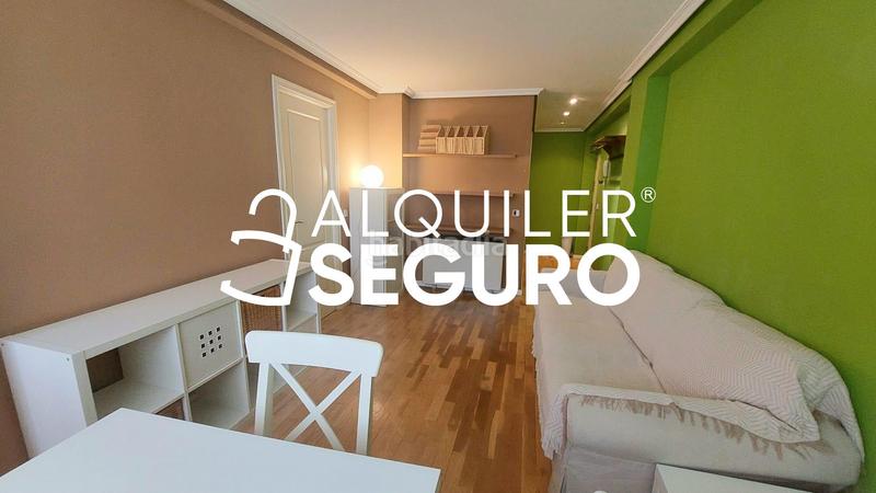 Foto c2580321-b163-411d-b6b9-e9c56305675f. Alquiler piso  av. del doctor federico rubio y galí en Madrid