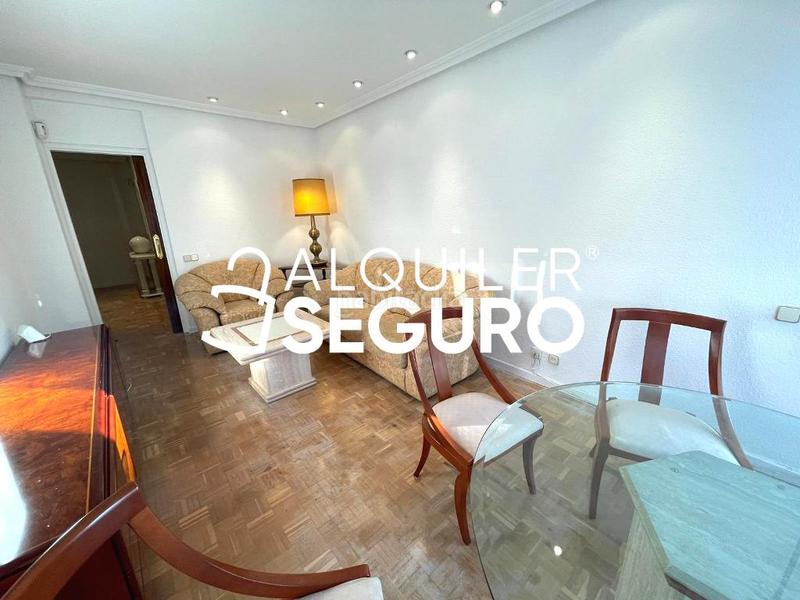 Foto aec07d85-eeb3-4132-bf72-9b428be17ab9. Rent flat with heating in Prosperidad Madrid