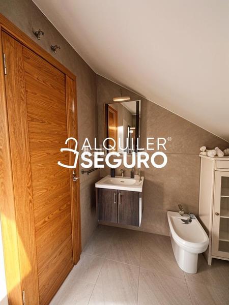 Foto 282b76a6-fefe-4aa6-8ee7-3fbcd69a2233. Location appartement avec chauffage dans Embajadores-Lavapiés Madrid