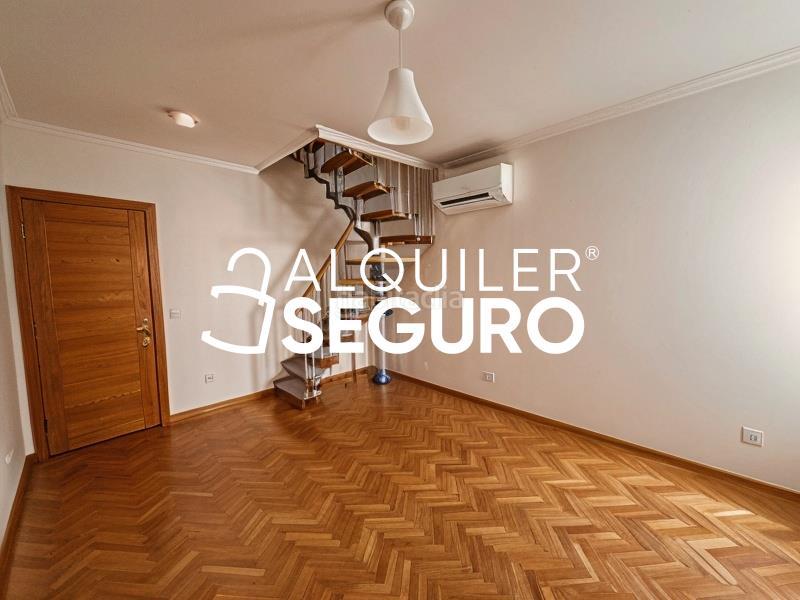 Foto 84b83533-4e9d-4d25-9c70-4c7cba0bf514. Location appartement avec chauffage dans Embajadores-Lavapiés Madrid
