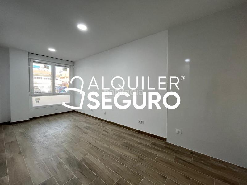Foto 8d835155-1db2-4245-8af3-d8377f7c6539. Rent flat in Villayuventus-Renfe Parla