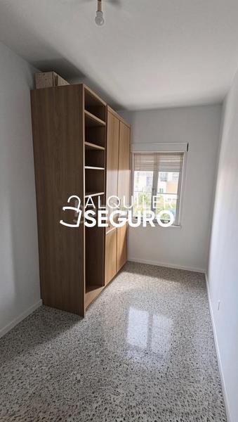 Foto 7a81a427-d9f1-400c-afdd-a35849987b86. Alquiler piso  c salesiano agustin pacho en Centro Alcalá de Guadaira