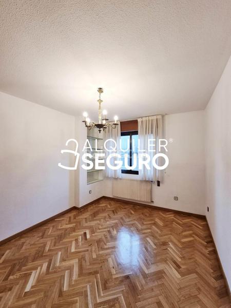 Foto 125c7412-f067-46e7-8440-f5d2be2caf7f. Rent flat with heating pool in La Cañadilla Rozas de Madrid (Las)