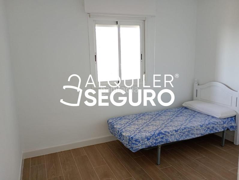 Foto 1eb6d2b4-4ce7-4524-b7bd-a70a933dfb42. Rent flat with parking in El Tejar - Hacienda Bizcochero Málaga