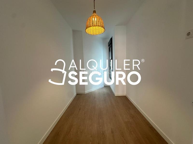 Foto 01ab9778-f149-42cb-8584-95305232a9d7. Lloguer pis amb aparcament a Alcácer