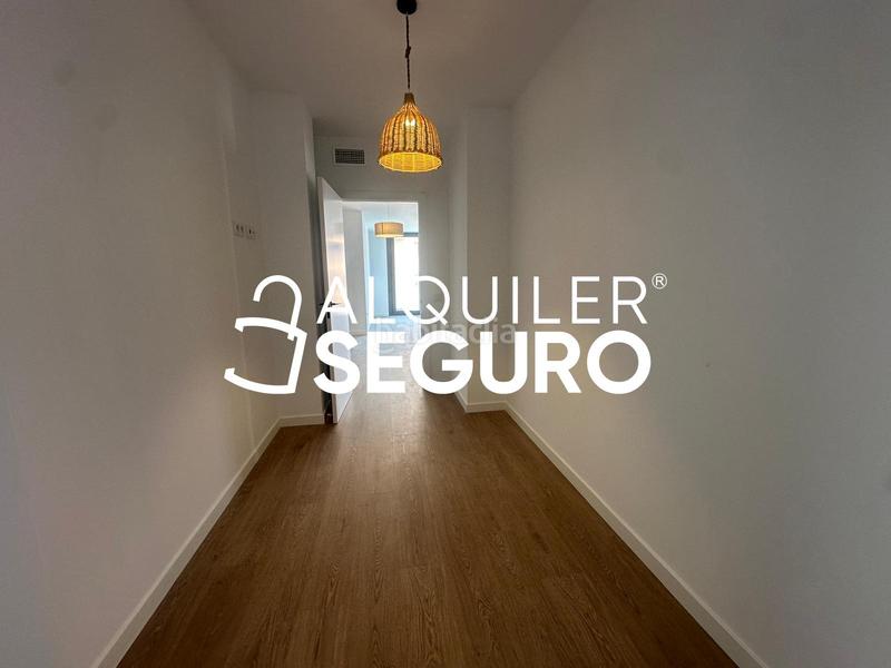 Foto de8b3951-26db-47d9-bc6e-60c99ae0af69. Lloguer pis amb aparcament a Alcácer