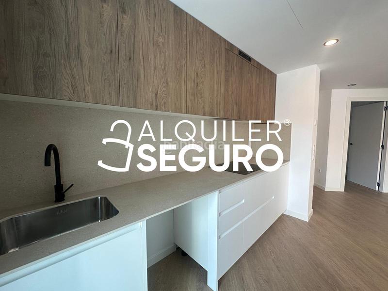 Foto e131075f-4556-4b88-9218-2b633bd4ab76. Lloguer pis amb aparcament a Alcácer