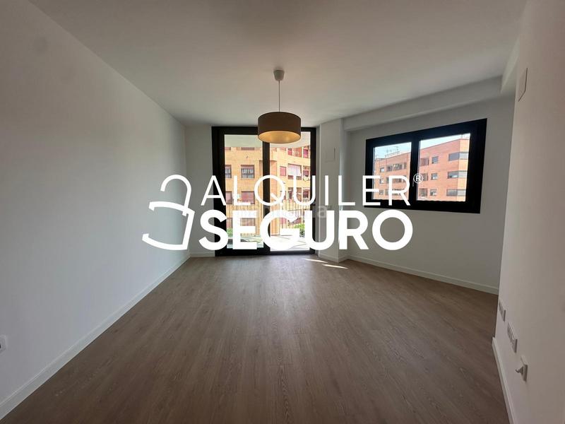 Foto e2de894a-7ae7-4485-b251-f274c05ffde2. Lloguer pis amb aparcament a Alcácer