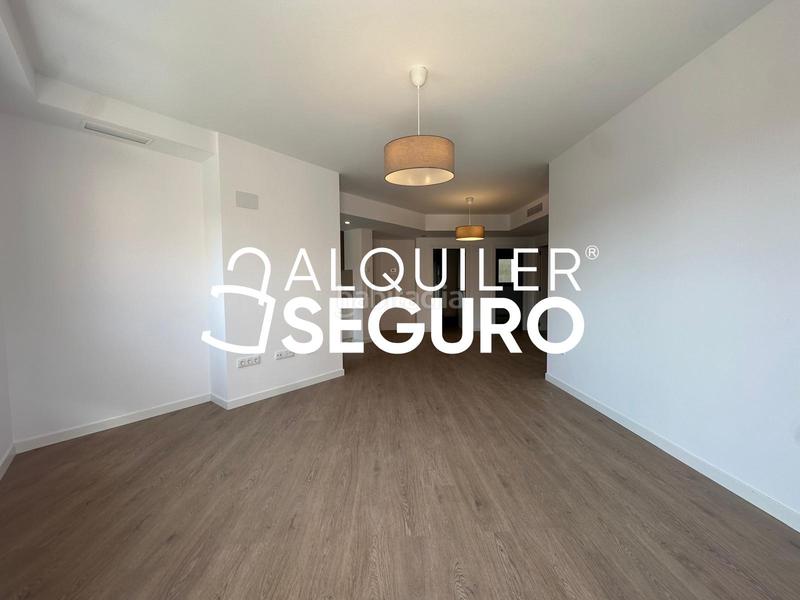 Foto eedbd569-a857-443e-8ea6-fecba32bea22. Lloguer pis amb aparcament a Alcácer