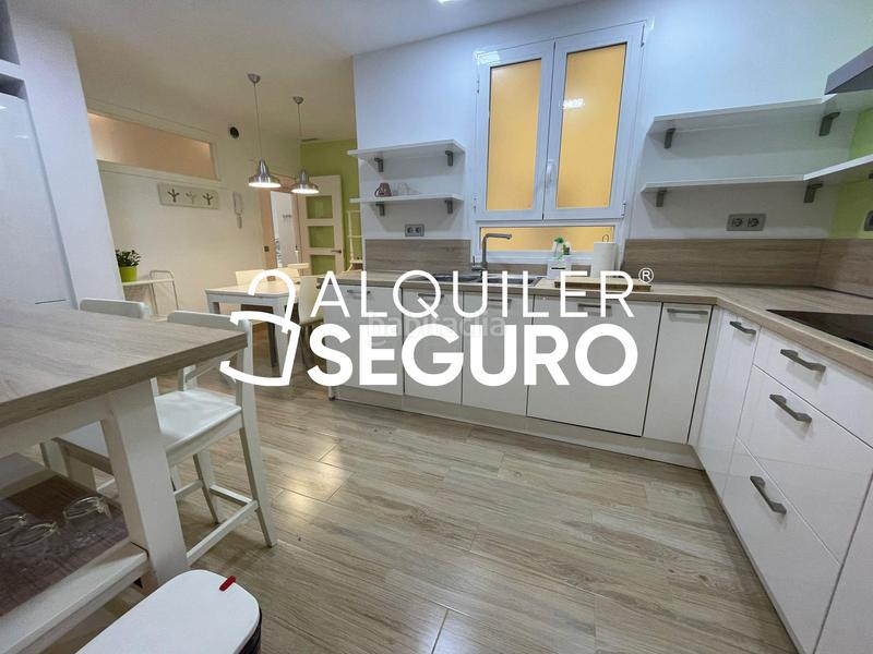 Foto dfd22bf8-7f4d-49c1-bdd6-276e98e42a68. Location appartement avec chauffage parking dans Fuente del Berro Madrid