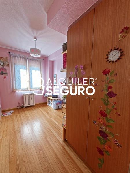 Foto caadb5b1-3b48-4447-8aba-ed21f1c3dc04. Affitto appartamento con riscaldamento in Vista Alegre Madrid