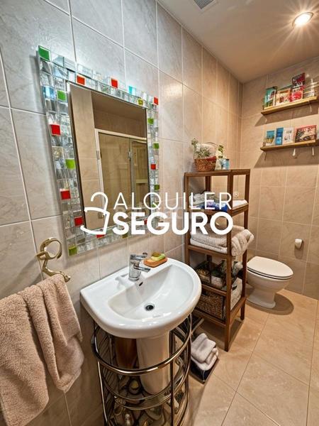 Foto 5525ab47-5d76-4899-872a-46db4f8205a5. Location appartement avec chauffage dans Vista Alegre Madrid