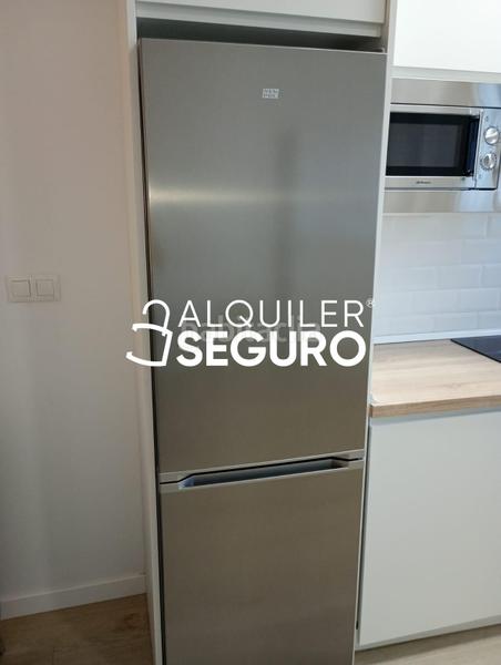 Foto 6bf95f16-deda-4381-b06b-fd4f3087c448. Alquiler estudio  av. blas de lezo en Parque Victoria Eugenia Málaga